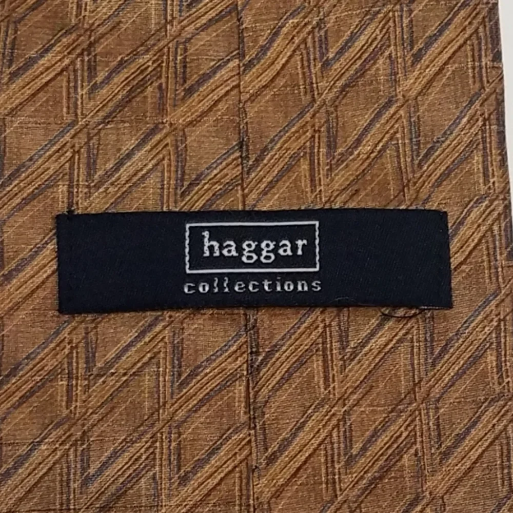 Haggar Men's Tie Brown USA
